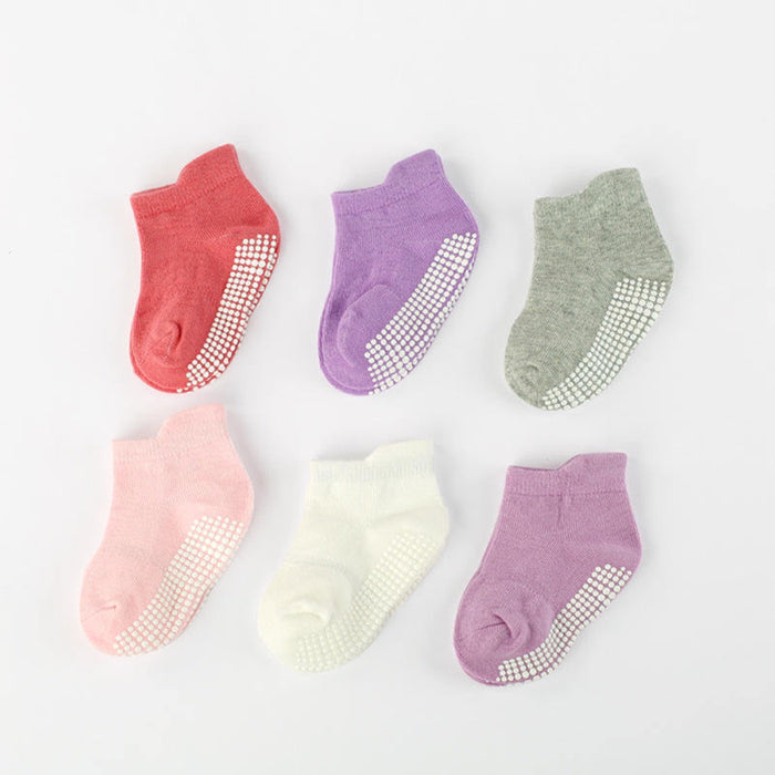 Stay-On Baby Socks